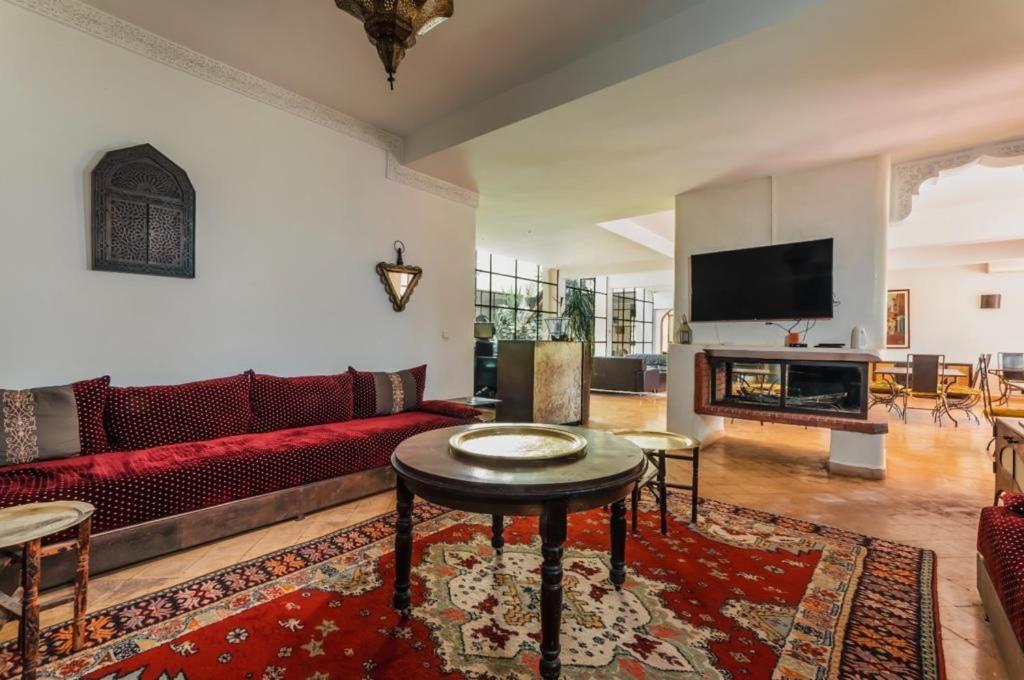 Riad Le Ksar De Fes Aïn Cheggag