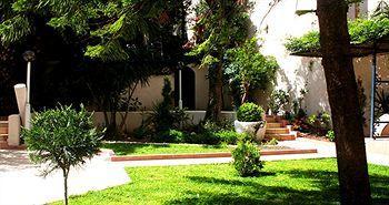 Riad Le Ksar De Fes Aïn Cheggag